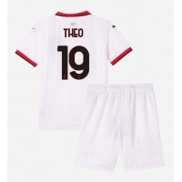 AC Milan Theo Hernandez #19 Fußballbekleidung Auswärtstrikot Kinder 2024-25 Kurzarm (+ kurze hosen)